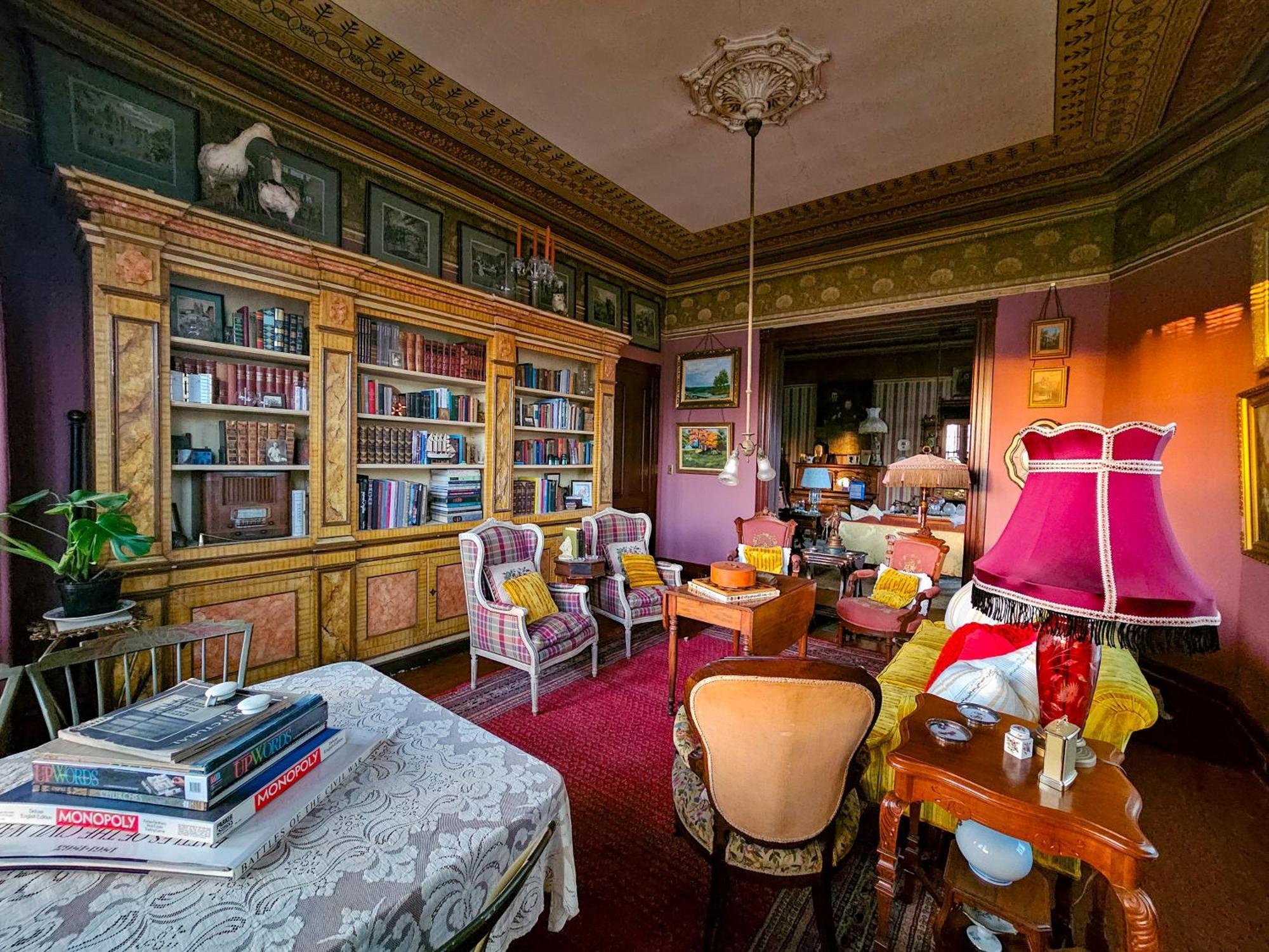 The Jd Hyde Historic Inn Визалия Экстерьер фото