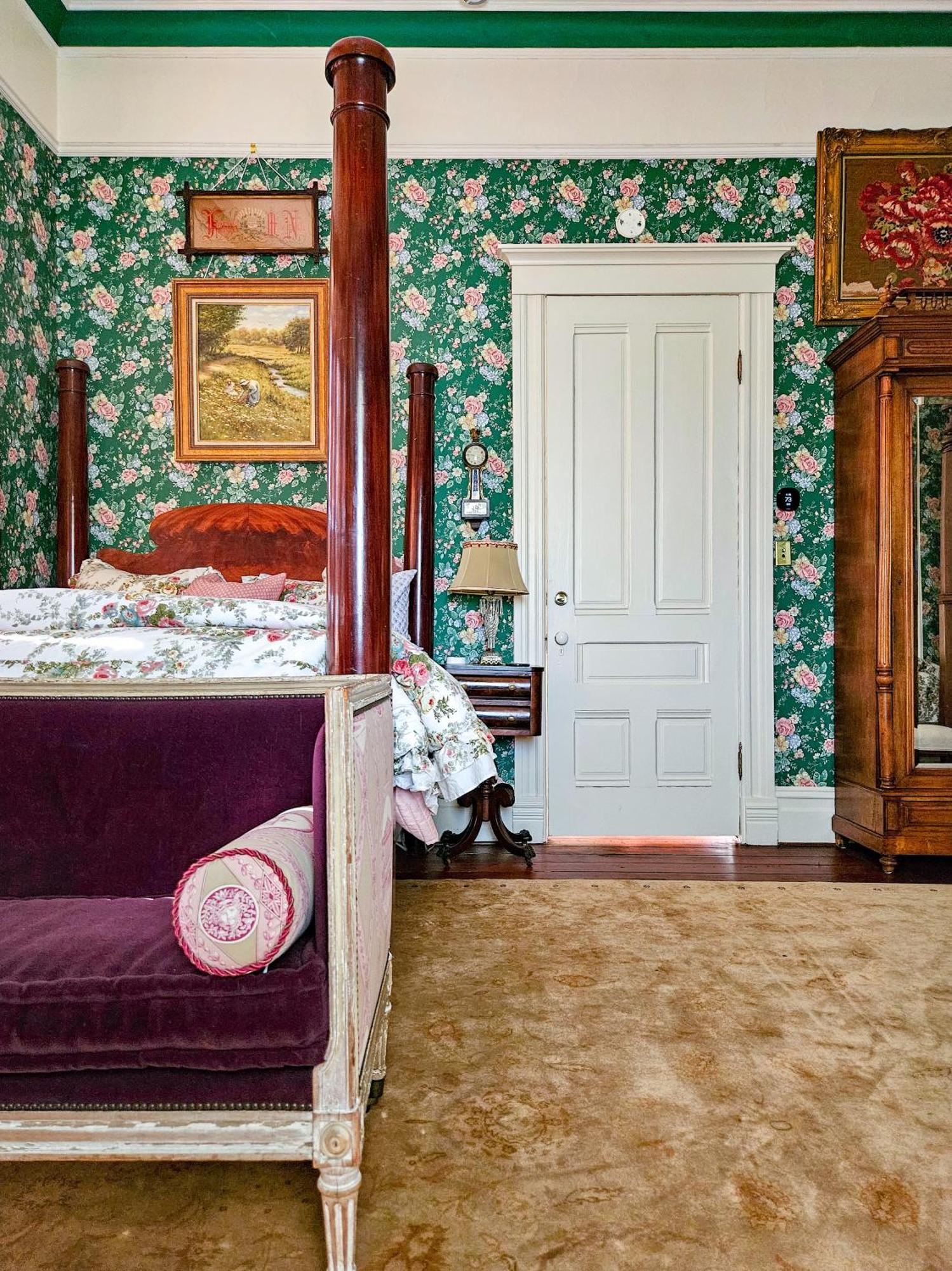 The Jd Hyde Historic Inn Визалия Экстерьер фото