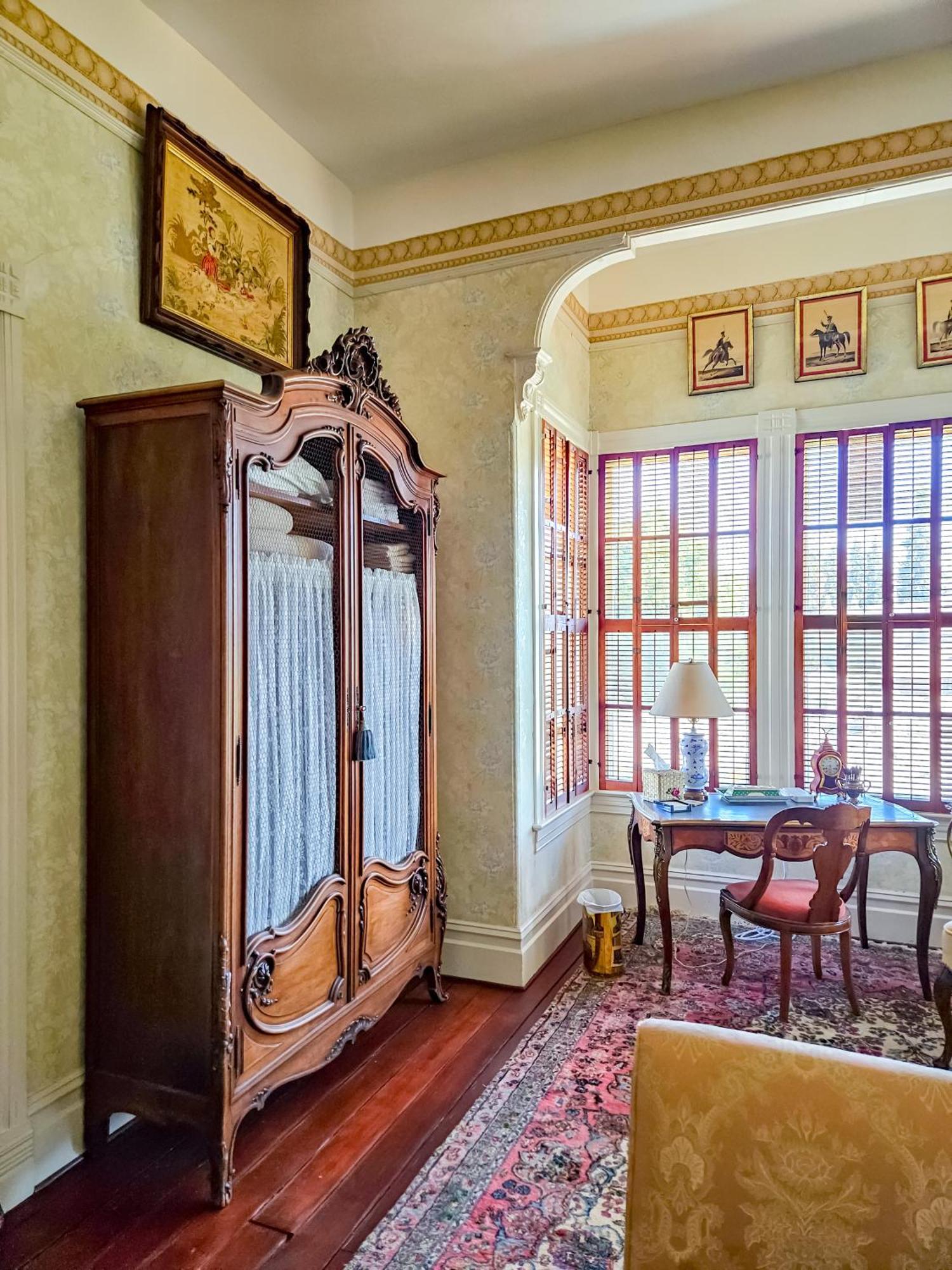 The Jd Hyde Historic Inn Визалия Экстерьер фото